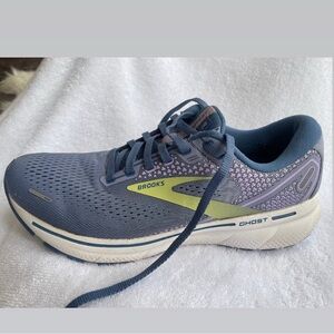 Brooks Ghost Women’s Sneakers - Blue and Lavender - US 9.5